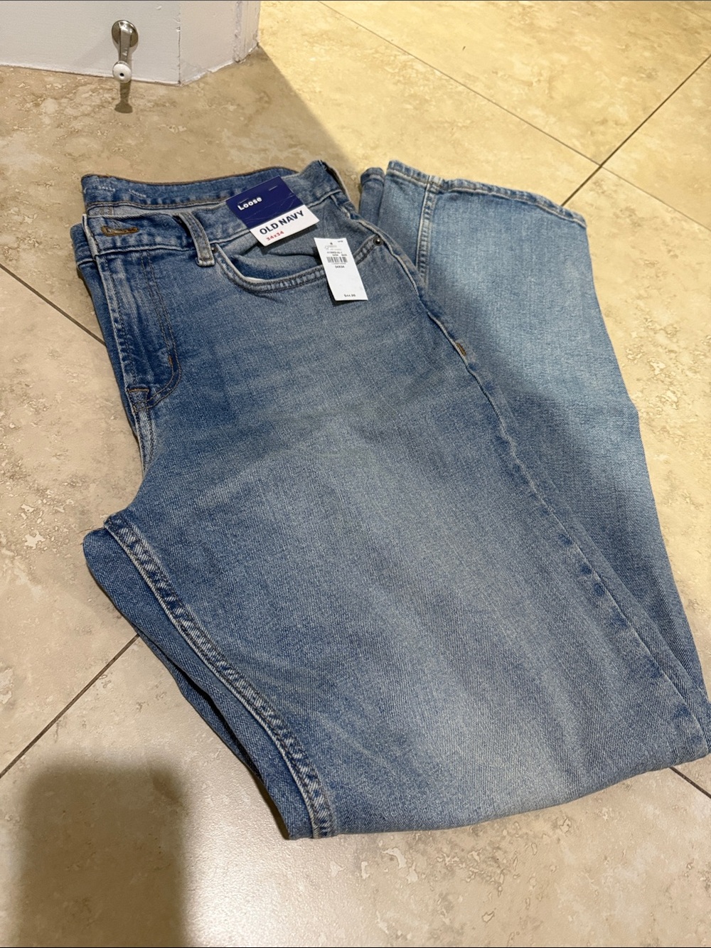 Old Navy Men’s Relaxed Jeans - Light Blue Wash